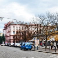 Знайомимося з історичними будівлями Івано-Франківська. Готель Сакса