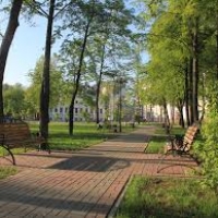 У Франківську на вулиці Вовчинецькій з'явився новий сквер