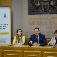Марцінків каже, що адміністративні послуги для іванофранківців стануть ще доступнішими