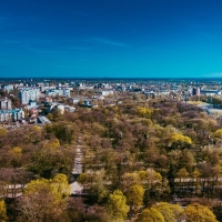 Зверху-вниз: архітектура Франківська з висоти пташиного польоту. ФОТО