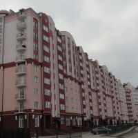 На Пасічній замість культурно-відпочинкового комплексу збудували багатоповерхівку