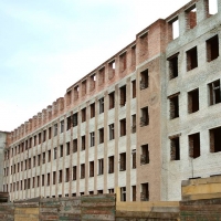 Довгобуд на Софіївці реконструюють під житло з поліклінікою 