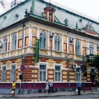 Будинки вмирають стоячи