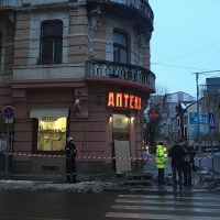  У Франківську вкотре не знайшли охочих реставрувати пам&lsquo;ятку архітектури в середмісті, де обвалився балкон