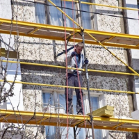 У Франківську посадовців МІУК підозрюють у розбазарюванні грошей, виділених на утеплення будинків