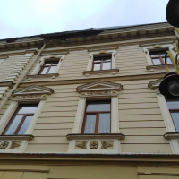 В Івано-Франківську продовжують сипатись історичні будинки