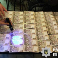 У Франківську керівник будівельного підприємства попався&nbsp;на хабарі за ліцензію