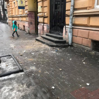  Франківськ посипався: у місті з'явився ще один небезпечний будинок. ФОТО