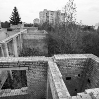 Місцева влада має завершити будівництво довгобудів