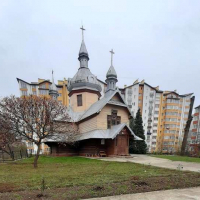 Знайомимось з історичними спорудами Івано-Франківська: дерев'яна церква Св. Дмитрія