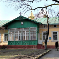 Війна скінчилась? Суд повернув міськраді приміщення церкви