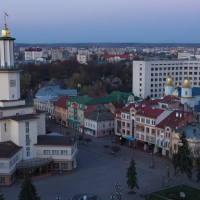 32,5 мільйона гривень заробив Івано-Франківськ на продажі комунального майна 
