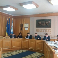 Франківський виконком планує скасувати три договори сервітутного користування землею