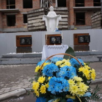 В мікрорайоні "Княгинин" освятили пам'ятний знак загиблим підпільникам ОУН