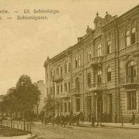 Франківськ 100 років тому і сьогодні: готель Центральний. ФОТО