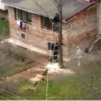 Домурував собі кімнатку: франківця викликають в ДАБК через незаконну прибудову