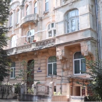 На Короля Данила за 150 тисяч реставрують пам`ятку архітектури. ФОТО