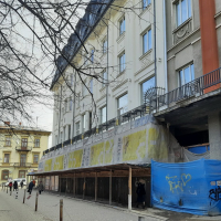 З хворої на здорову: у Франківську знову скандал навколо готелю &laquo;Дністер&raquo;
