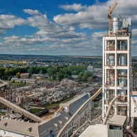 Азербайджанський власник Vodafone Україна хоче купити акції Івано-Франківськцементу