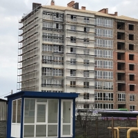 Квітень 2018
