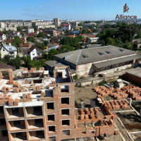 станом на серпень 2022 року